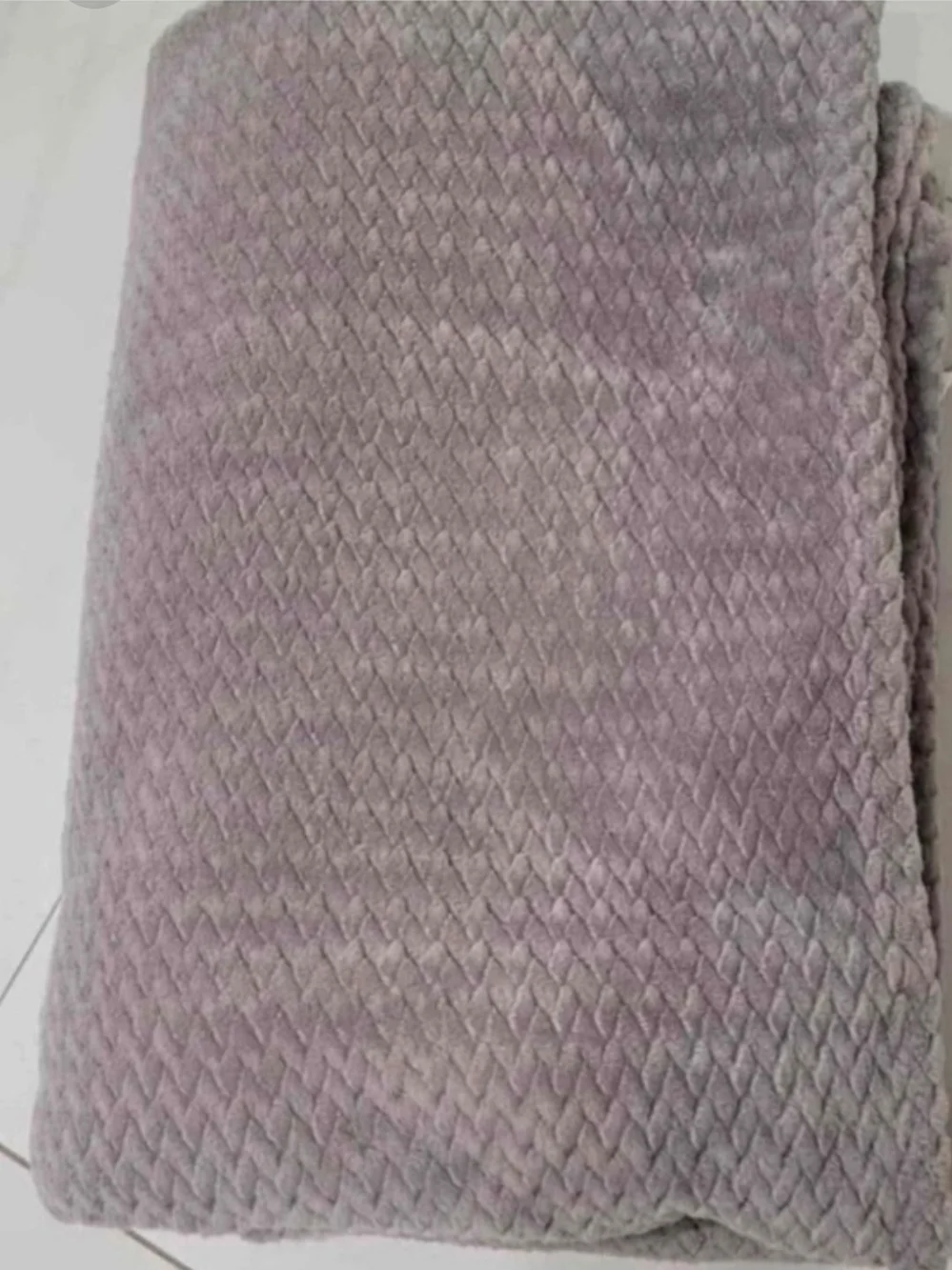 Plush Quilted Microfiber Throw Blanket - Light Gray TWIN SIZE